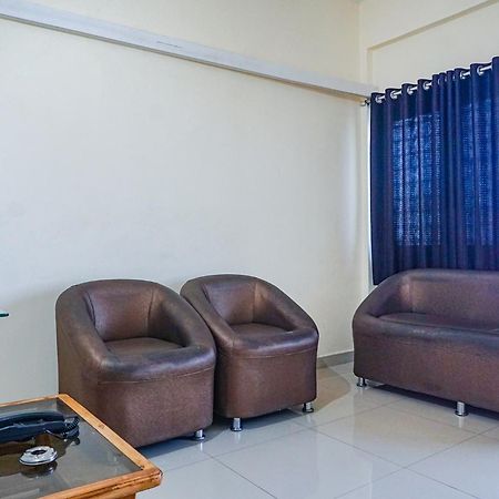 OYO 60685 Hotel Vaishnav Inn Talegaon Dabhade Eksteriør bilde